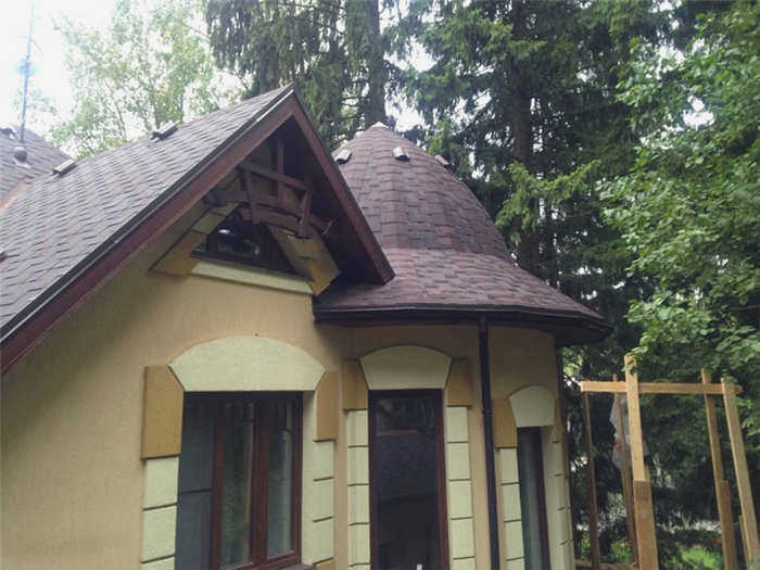 Реконструкция крыши в деревне Селятино