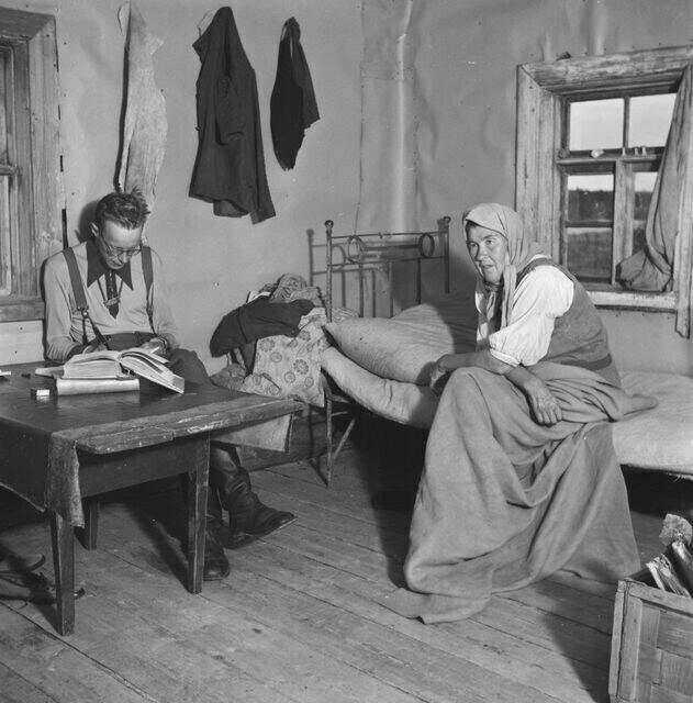 Коттедж 100 лет назад: интерьер и быт