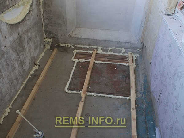 Герметизация пожарного люка снизу