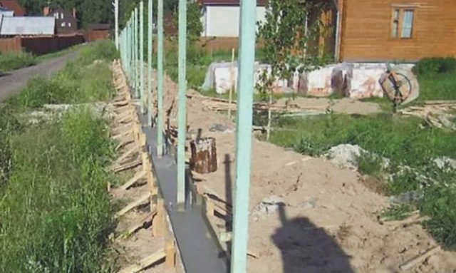 Как сделать ставни для забора из дерева, металла своими руками