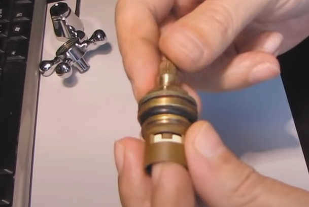 tap-buksa9.jpg
