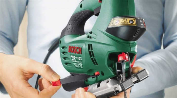 Makita 4351 FCT