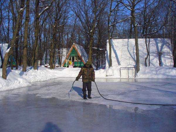 Как залить каток самостоятельно