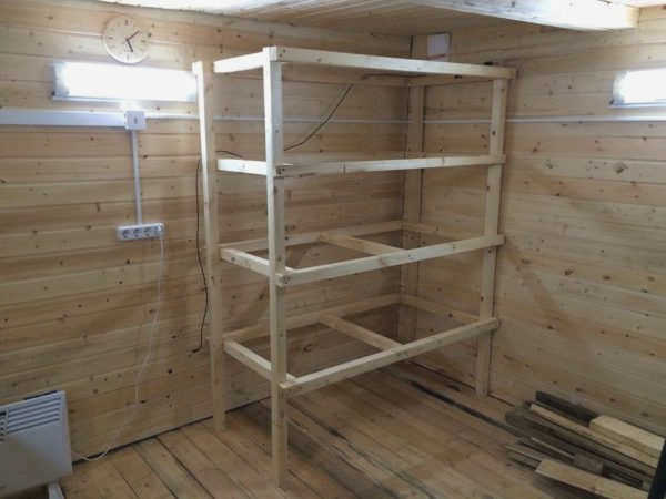 Временные полки с четырьмя полками