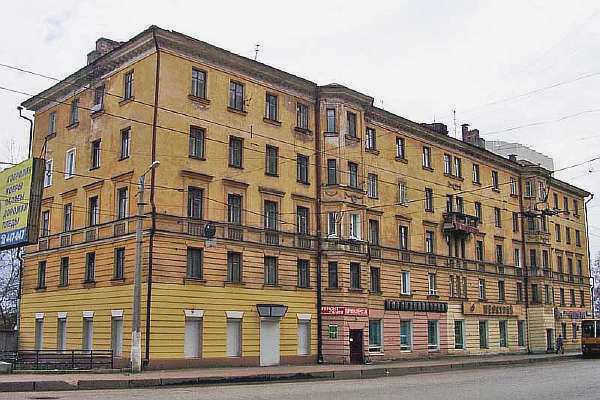 Высота 5-этажного здания в метрах