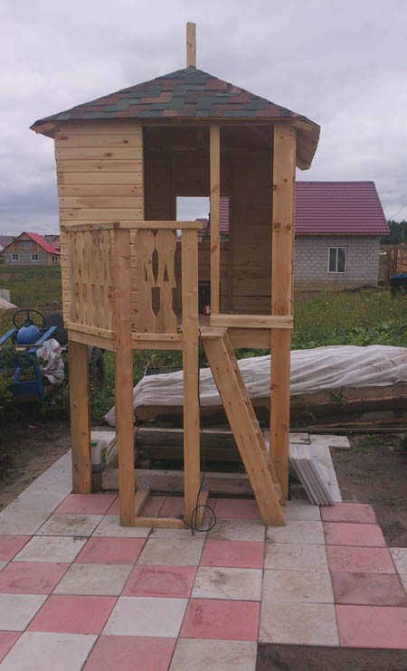 Веранду можно использовать для отдыха))