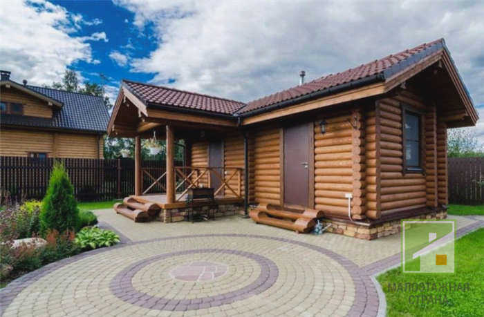 Современная двухэтажная сауна