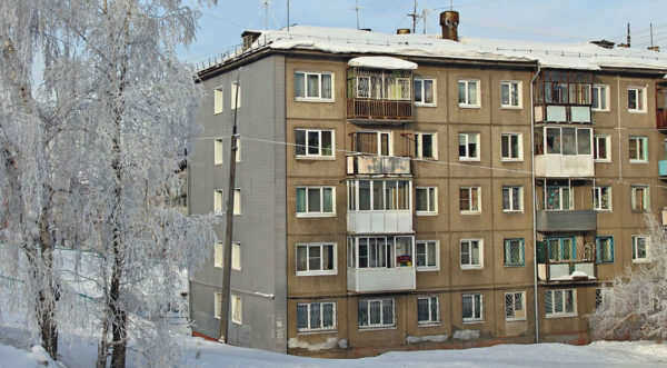 Скатная крыша на 5-м этаже