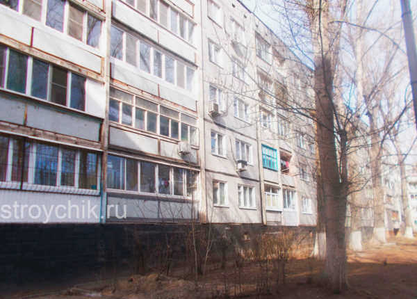 Цокольный этаж пятиэтажного здания