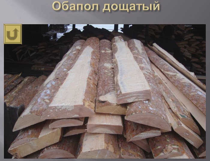 Вкапывание столбов в родную почву. Фото с канала Rebuilder's School