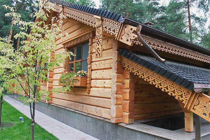 Бревенчатый дом