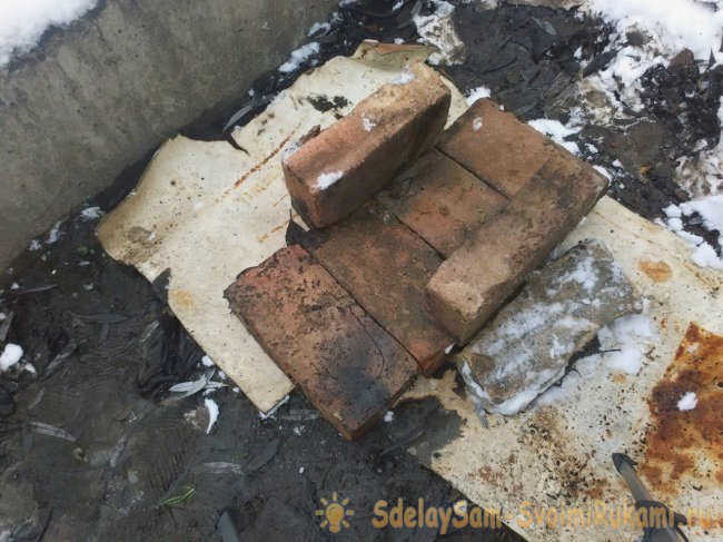 Простой самодельный рожок поползня