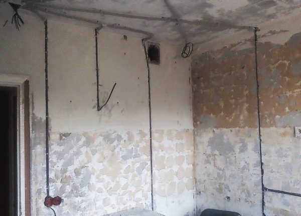 Монтаж электропроводки в ванной комнате