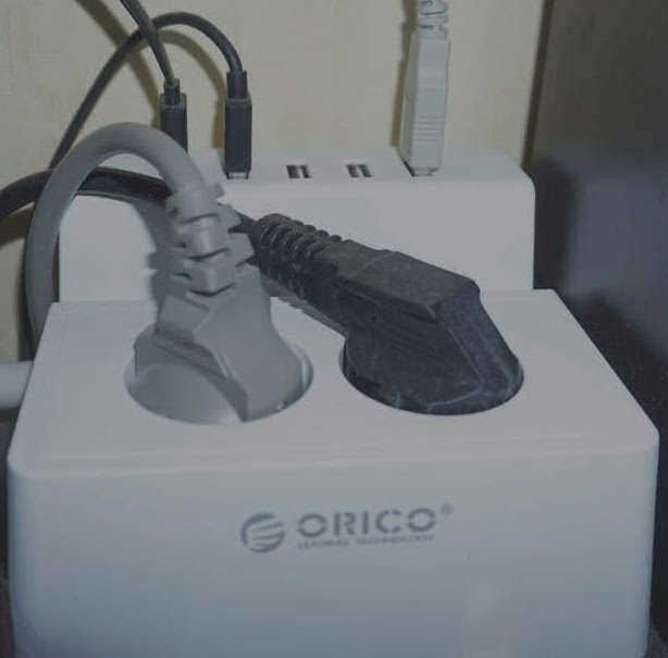 Я использую такие блоки питания для умного дома 5v компоненты