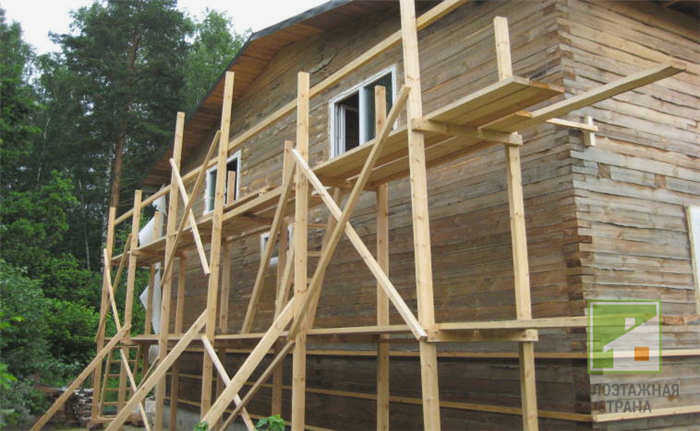 Клиновые скобы для строительных лесов