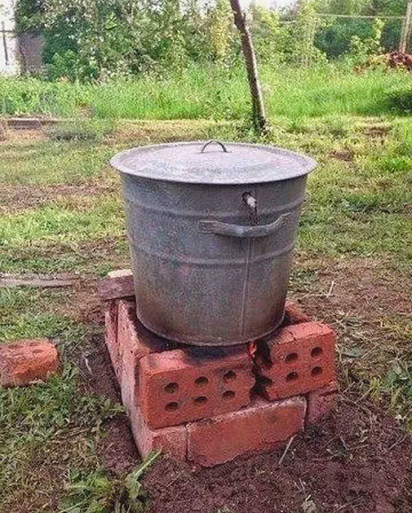 Коптильня из котлов