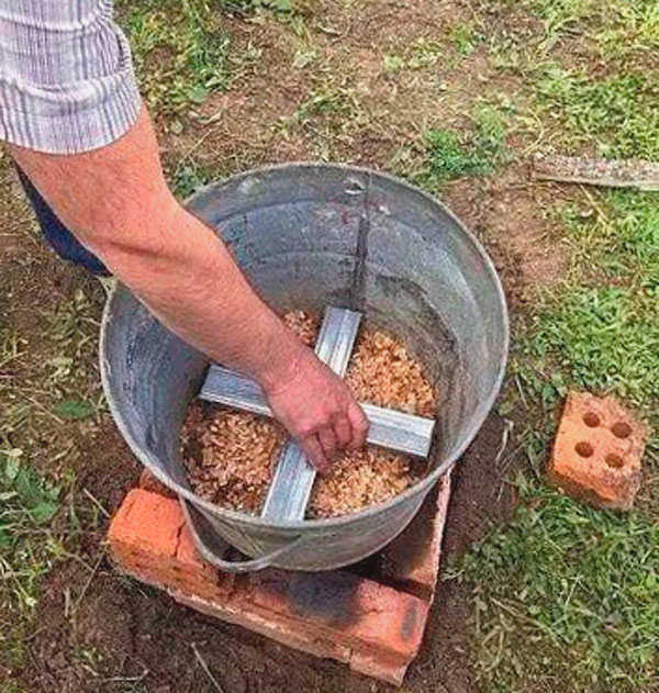 Коптильня из кастрюли