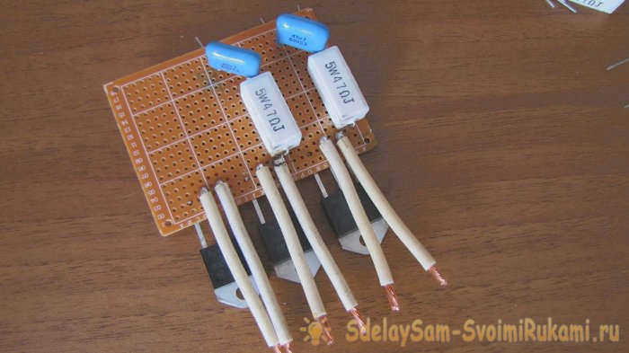 40 Трехфазное твердотельное реле