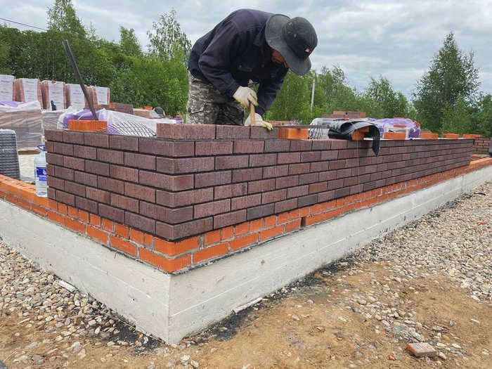 Новое начало строительства дома Строительство, Дом на заказ, Отделка