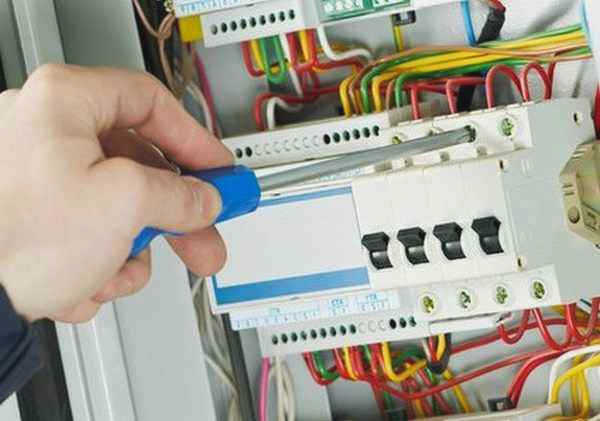Расчет номинальной мощности автоматических выключателей