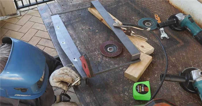 7 Практичный держатель для кусачек и торцовочных пил