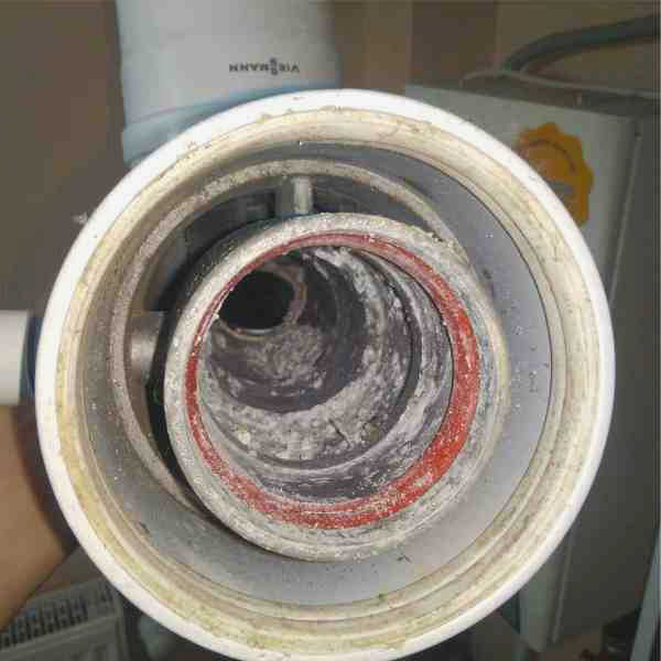 Засоренная дымовая труба котла Viessmann