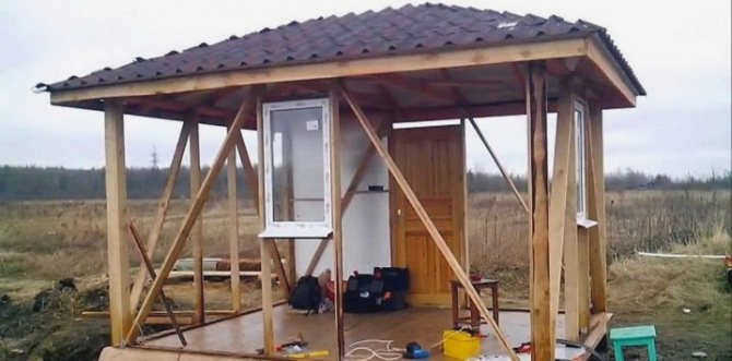 дом с сараем
