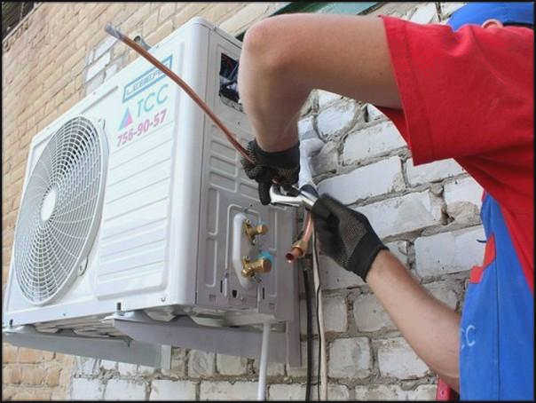 Отсоединение медных трубок наружного блока