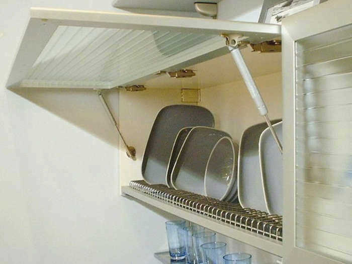Газовый лифт для кухонной мебели