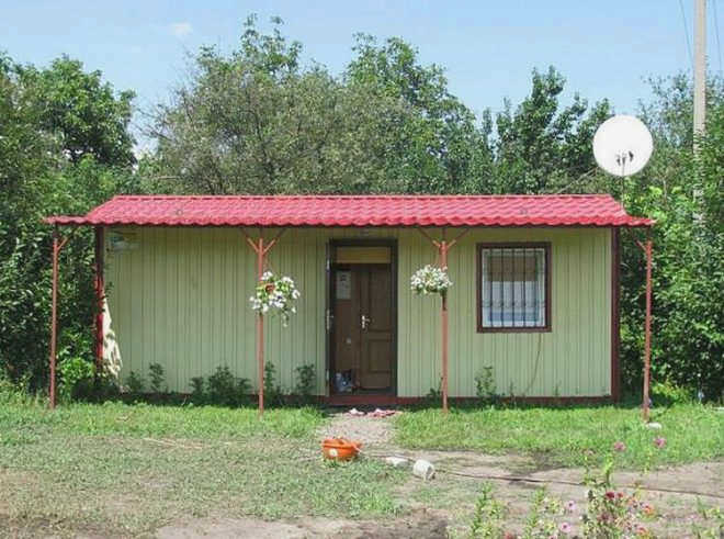 Бревенчатый домик своими руками - дешево и быстро