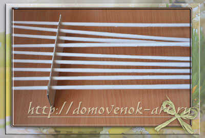 pletem-kvadratnoe-dno-root-iz-bumazhnyx-trubochek