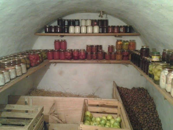 Сухое и удобное подземное хранилище продуктов