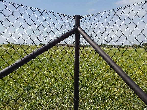 Металлические столбы