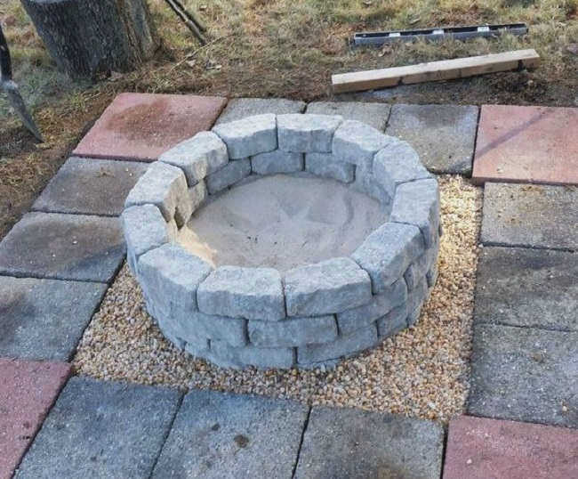 булыжный очаг