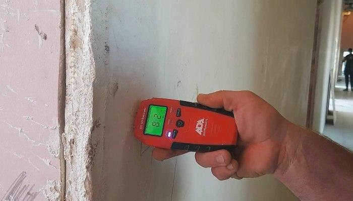 Измерение влажности в штукатурке