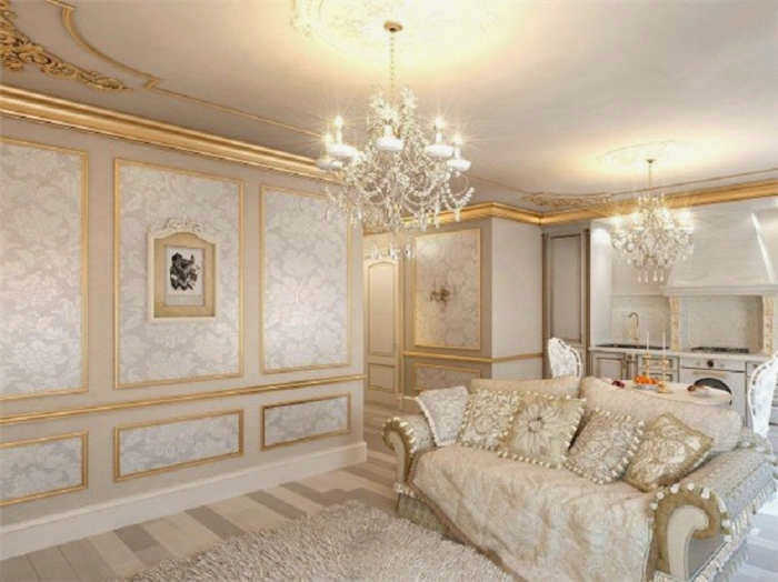 Светлая комната с золотыми планками